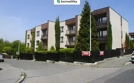 Prodej domu 292 m² s pozemkem 224 m², Staňkova, Praha 4 - Háje