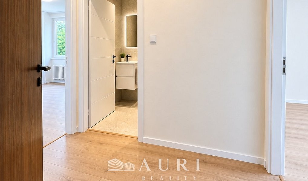Prodej bytu 2+kk 45 m², Praha – náhled fotky 6