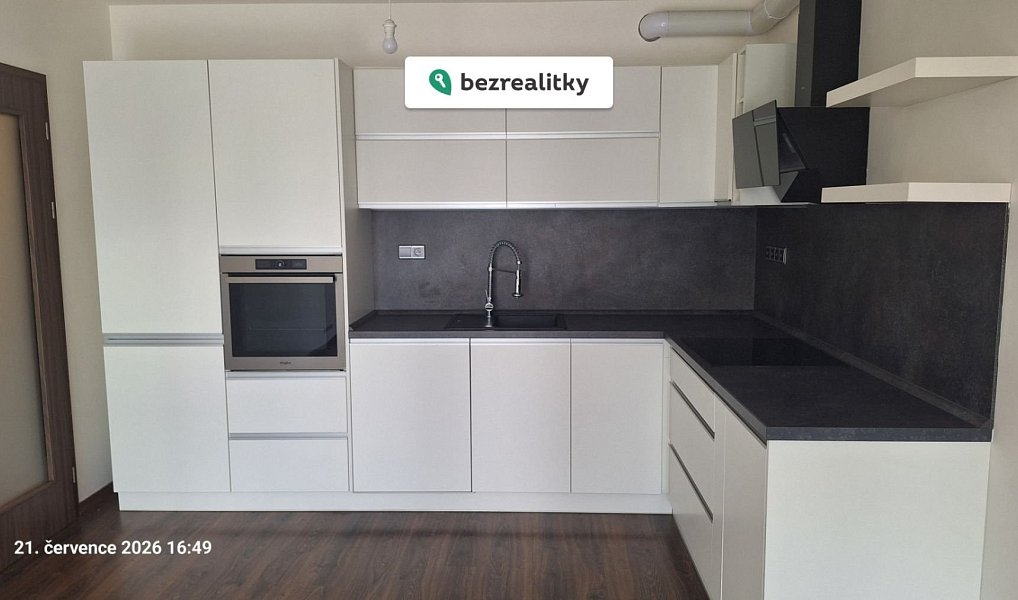 Prodej bytu 2+kk 54 m², Praha – náhled fotky 2