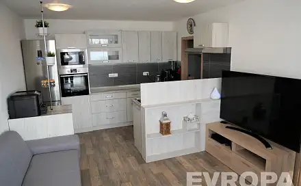 Pronájem bytu 2+kk 43 m²