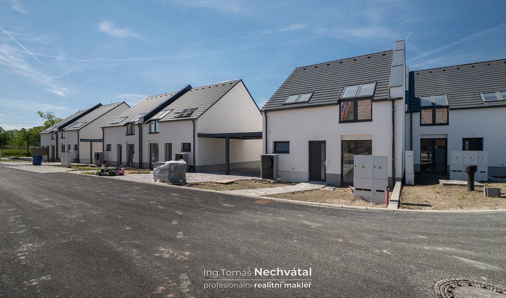 Prodej domu 118 m² s pozemkem 398 m², Pasohlávky – náhled fotky 2