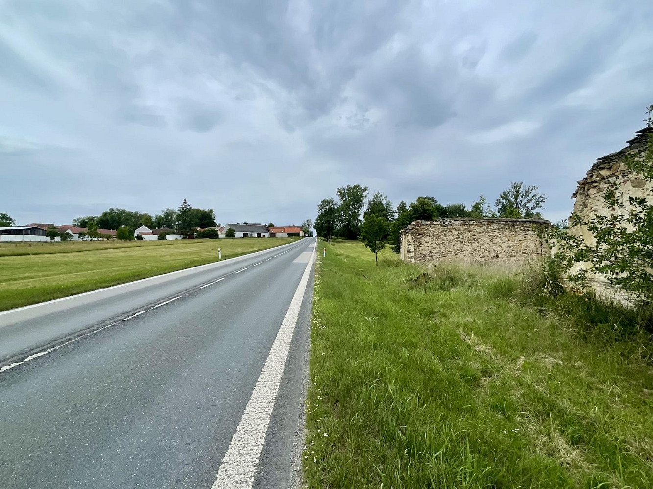 Prodej komerčního pozemku 462 m² – fotografie 3