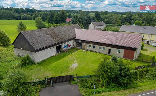 Prodej domu 352 m² s pozemkem 2 325 m², Česká Lípa - Dobranov