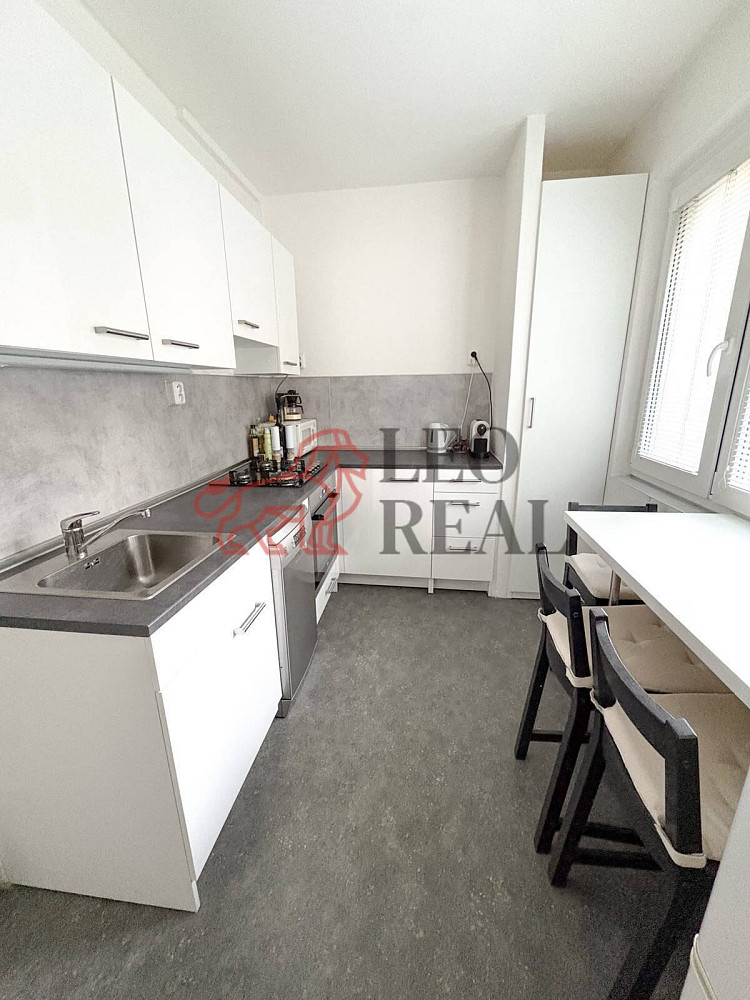 Prodej bytu 1+1 36 m² – fotografie 3