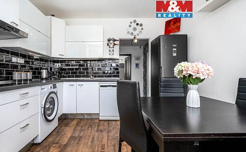 Prodej bytu 3+1 73 m², Kpt. Stránského, Praha 9 - Černý Most