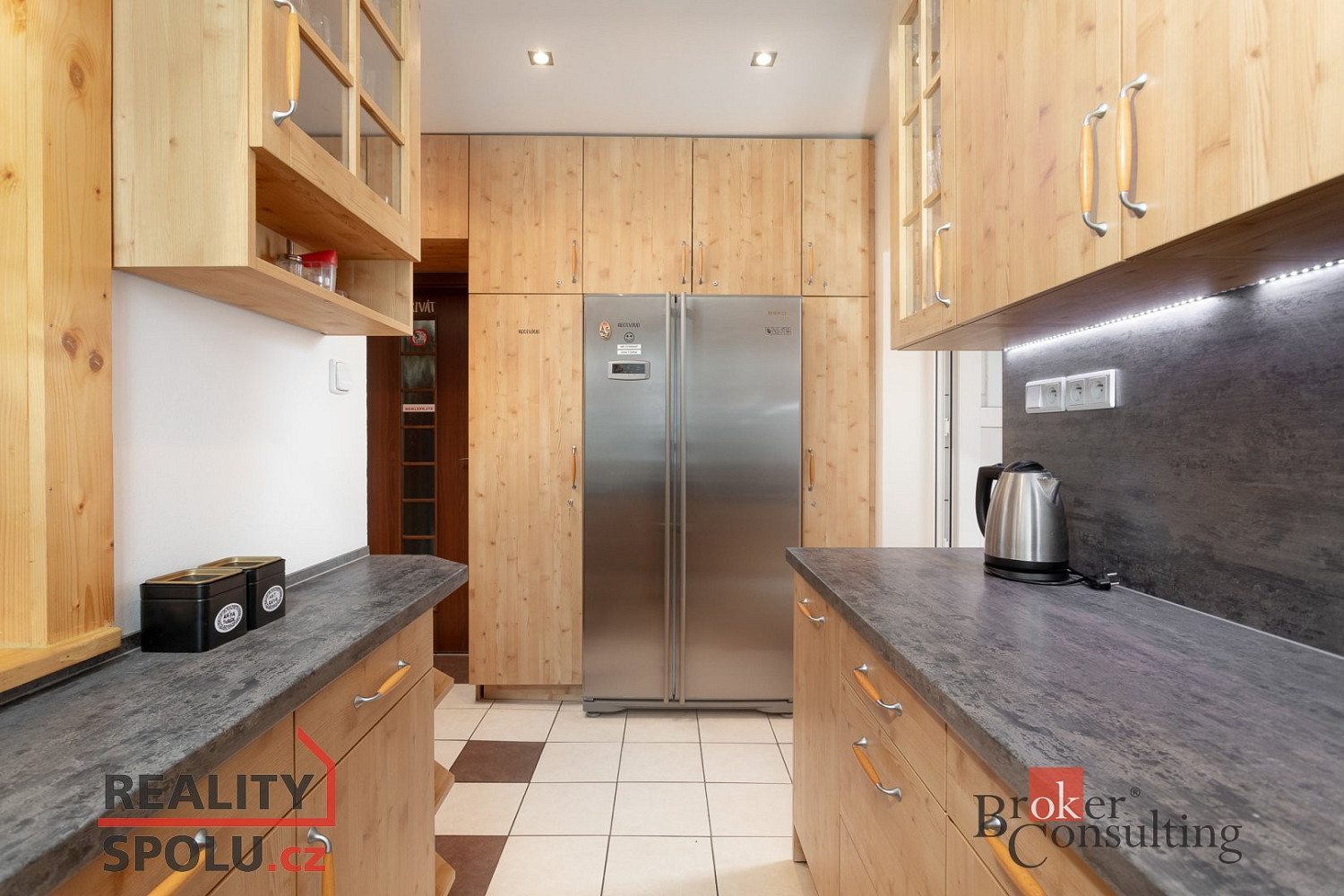 Prodej domu 261 m² s pozemkem 1 916 m² — photo 5