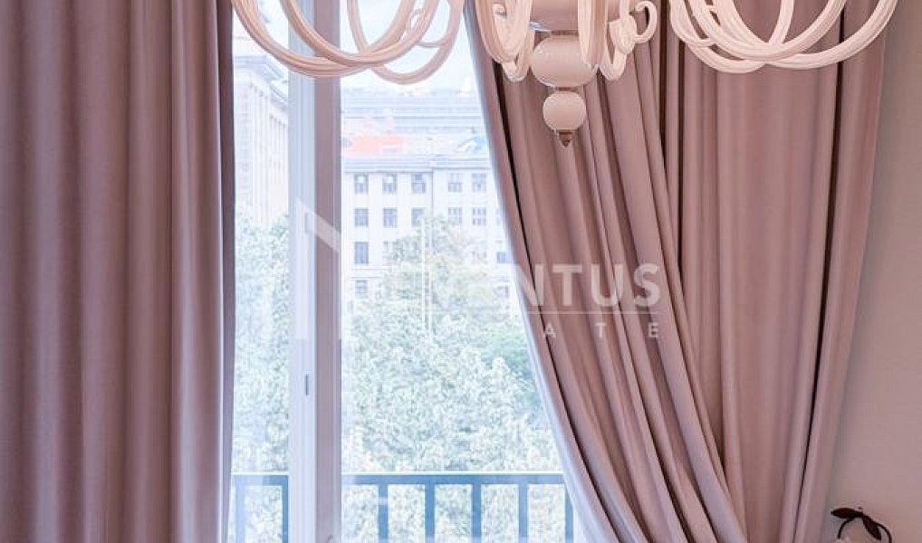 Pronájem bytu 2+1 89 m², Praha – náhled fotky 8