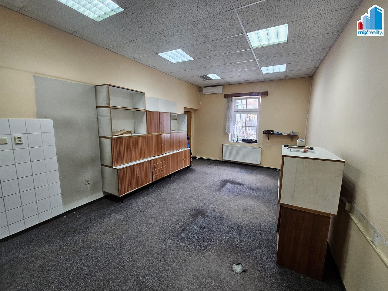 Pronájem kanceláře 58 m² — photo 4