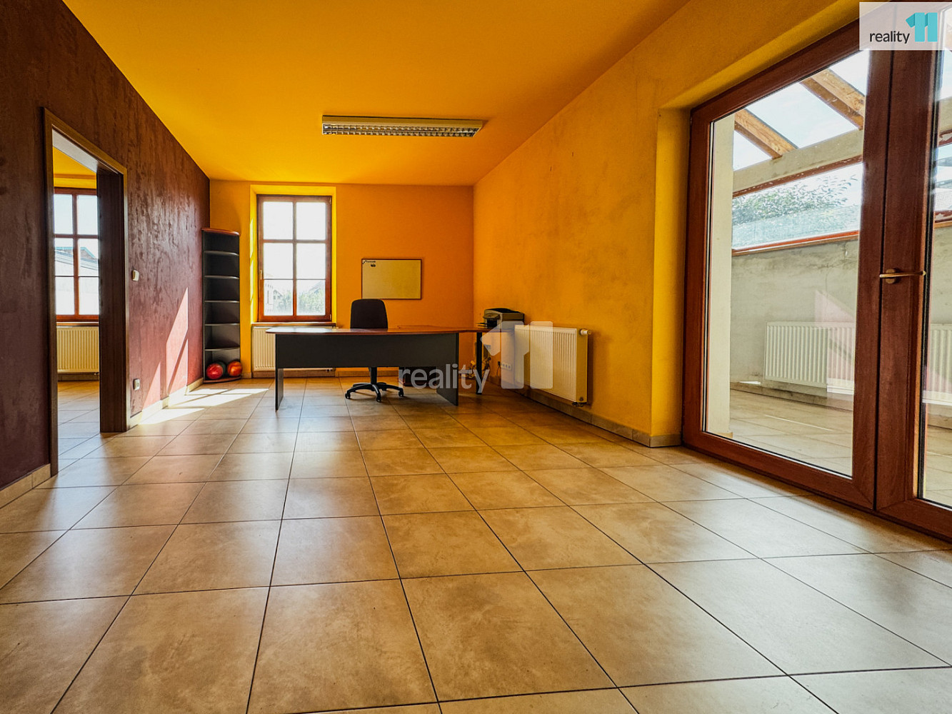Prodej komerčního objektu (jiného typu) 541 m² — photo 4