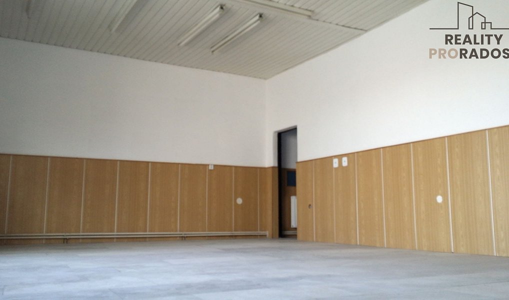 Pronájem obchodních prostor 400 m², Vavřinec – náhled fotky 7