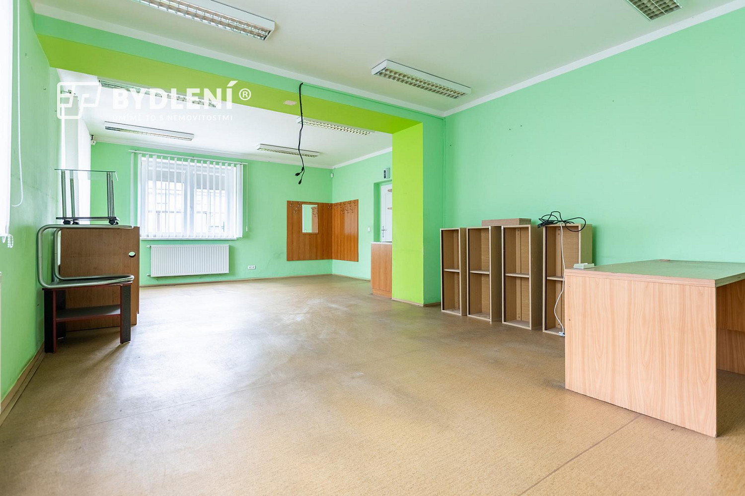 Prodej kanceláře 320 m² – fotografie 3