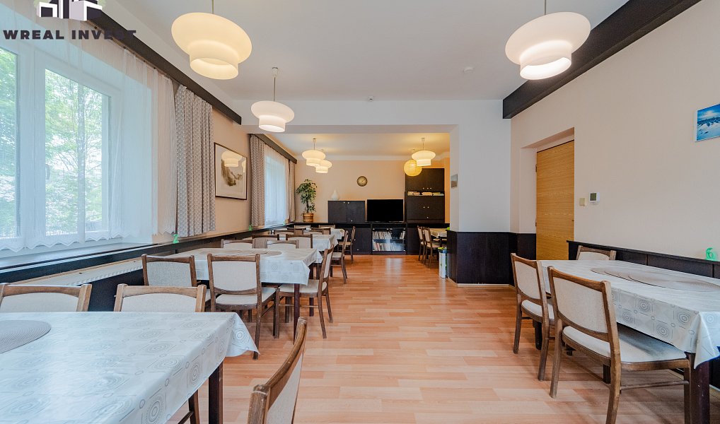 Prodej ubytovacího objektu 382 m², Malá Morávka – náhled fotky 8