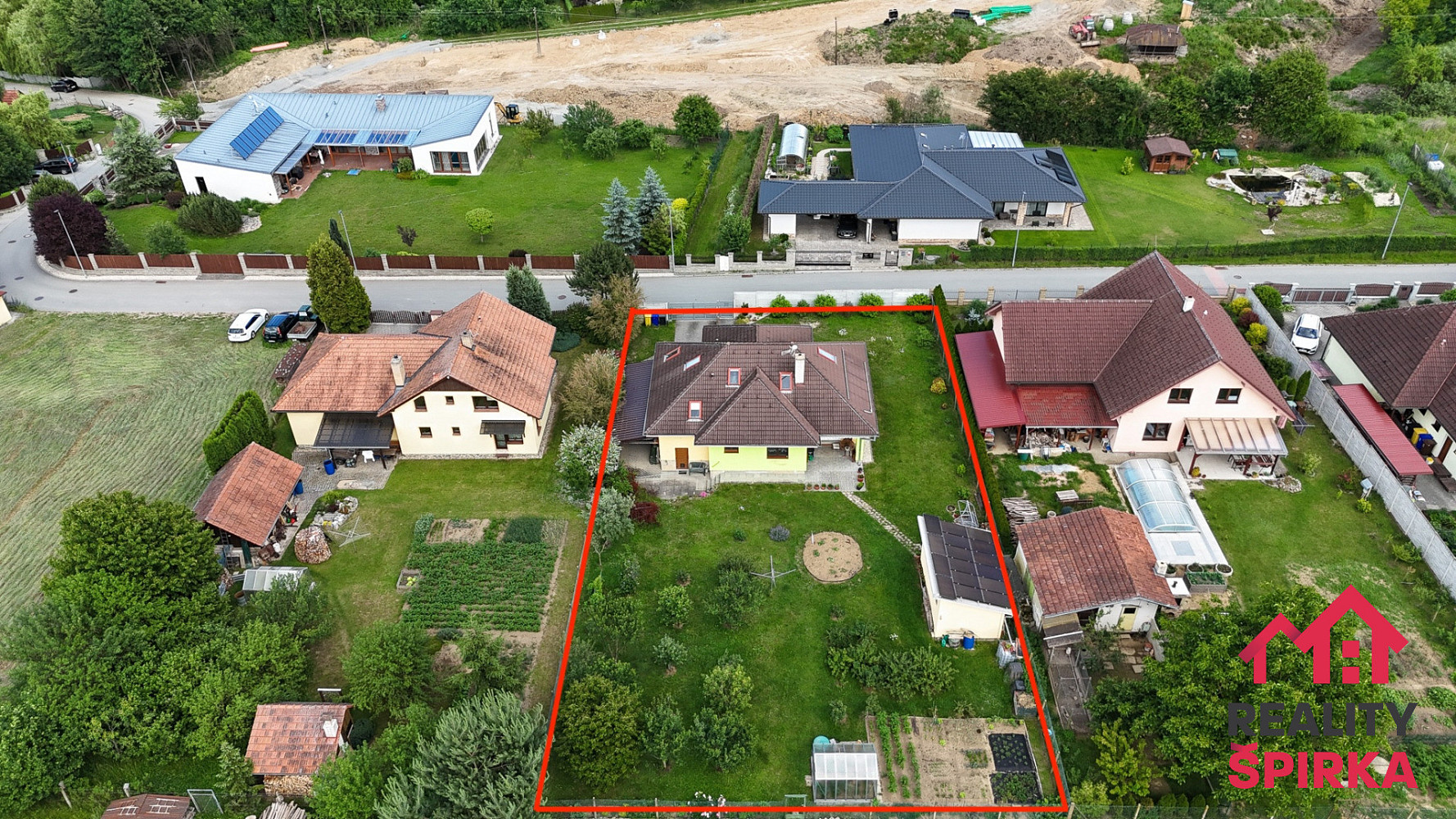 Prodej domu 195 m² s pozemkem 1 219 m² – fotografie 4