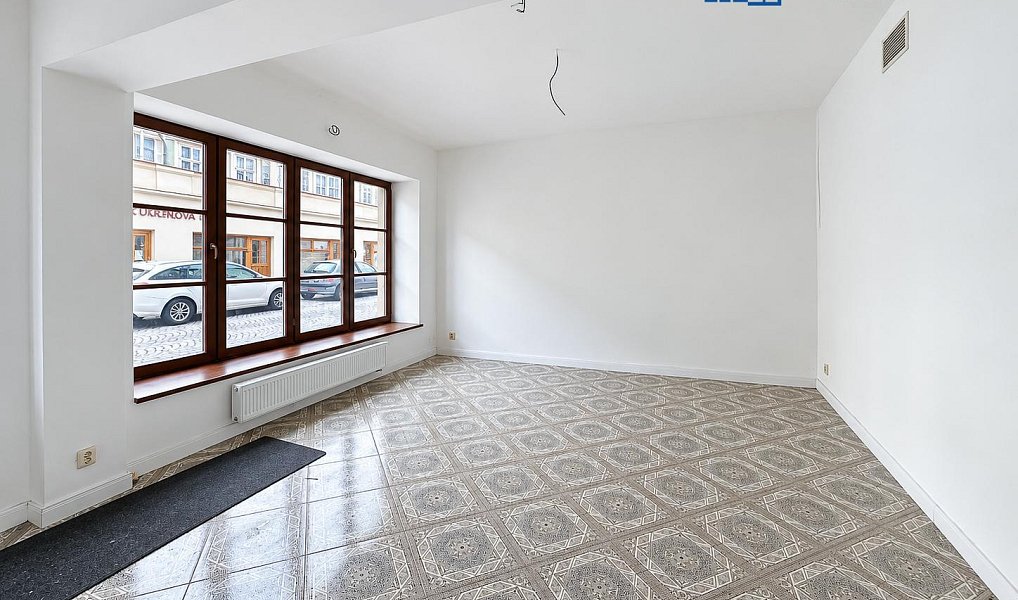 Pronájem obchodních prostor 77 m², Duchcov – náhled fotky 3