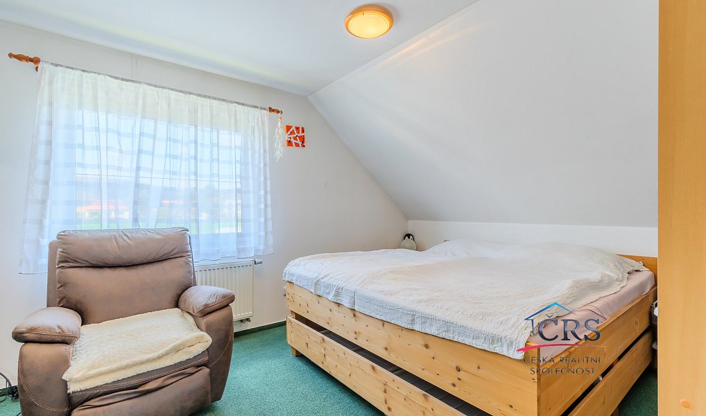 Prodej domu 105 m² s pozemkem 931 m², Lety – náhled fotky 13
