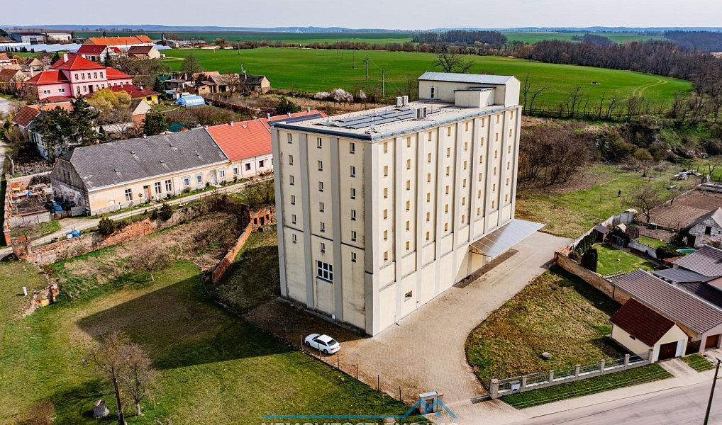Prodej kanceláře 3 355 m², Želetice – náhled fotky 6