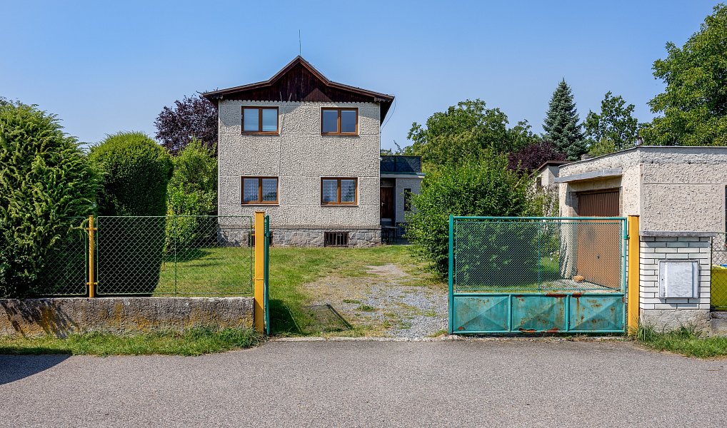 Prodej domu 193 m² s pozemkem 1 302 m², Strančice – náhled fotky 5