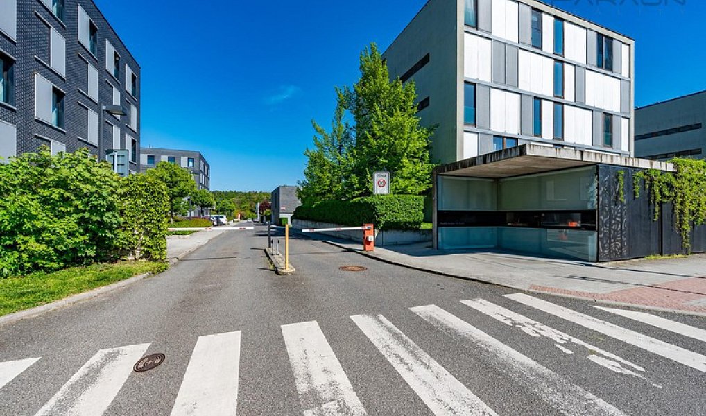 Prodej domu 268 m² s pozemkem 298 m², Praha – náhled fotky 31