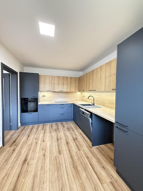 Pronájem bytu 3+1 78 m² — photo 4