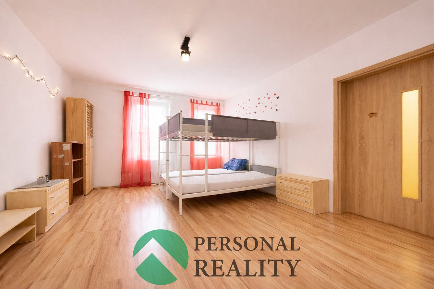 Prodej domu 178 m² s pozemkem 122 m² – fotografie 2