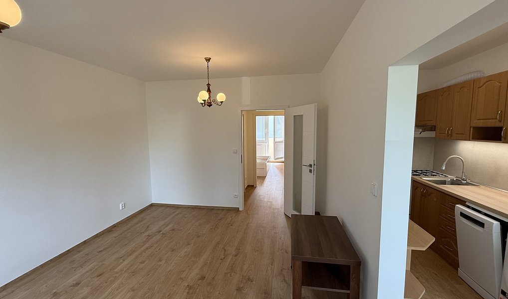 Pronájem bytu 2+1 63 m², Zlín – náhled fotky 20