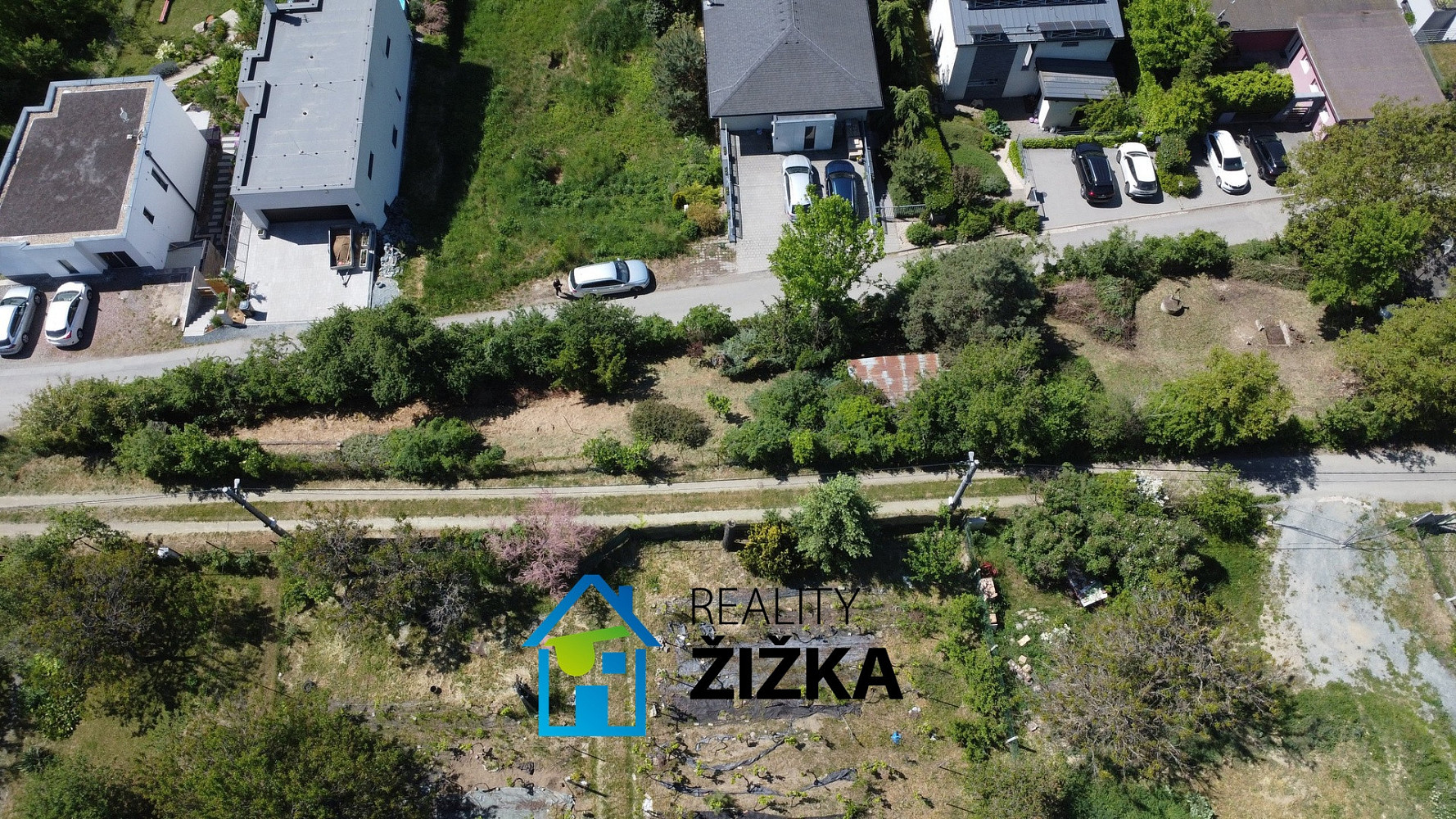 Prodej stavebního pozemku 577 m² – fotografie 2