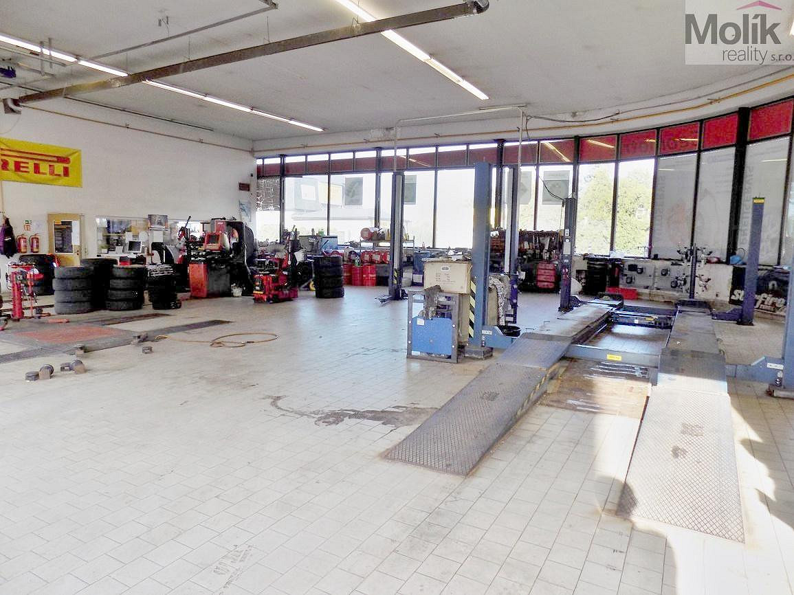Prodej výrobních prostor 663 m² – fotografie 4