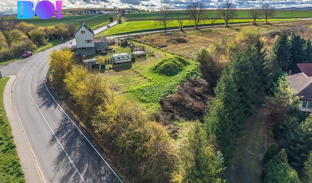 Prodej stavebního pozemku 1 394 m², Radim – náhled fotky 2