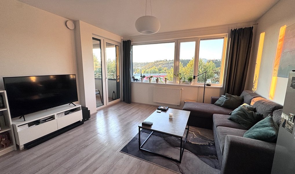Pronájem bytu 2+kk 43 m², Praha – náhled fotky 3