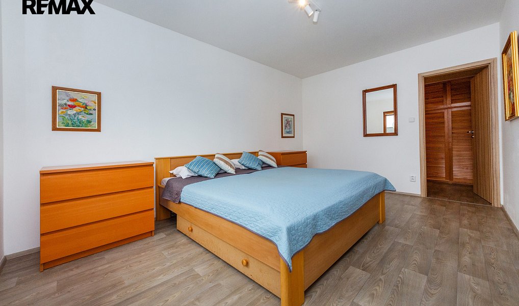 Prodej domu 112 m² s pozemkem 1 325 m², Soběhrdy – náhled fotky 12