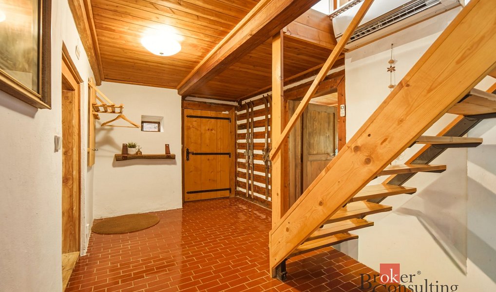 Prodej domu 250 m² s pozemkem 4 135 m², Vrchlabí – náhled fotky 16