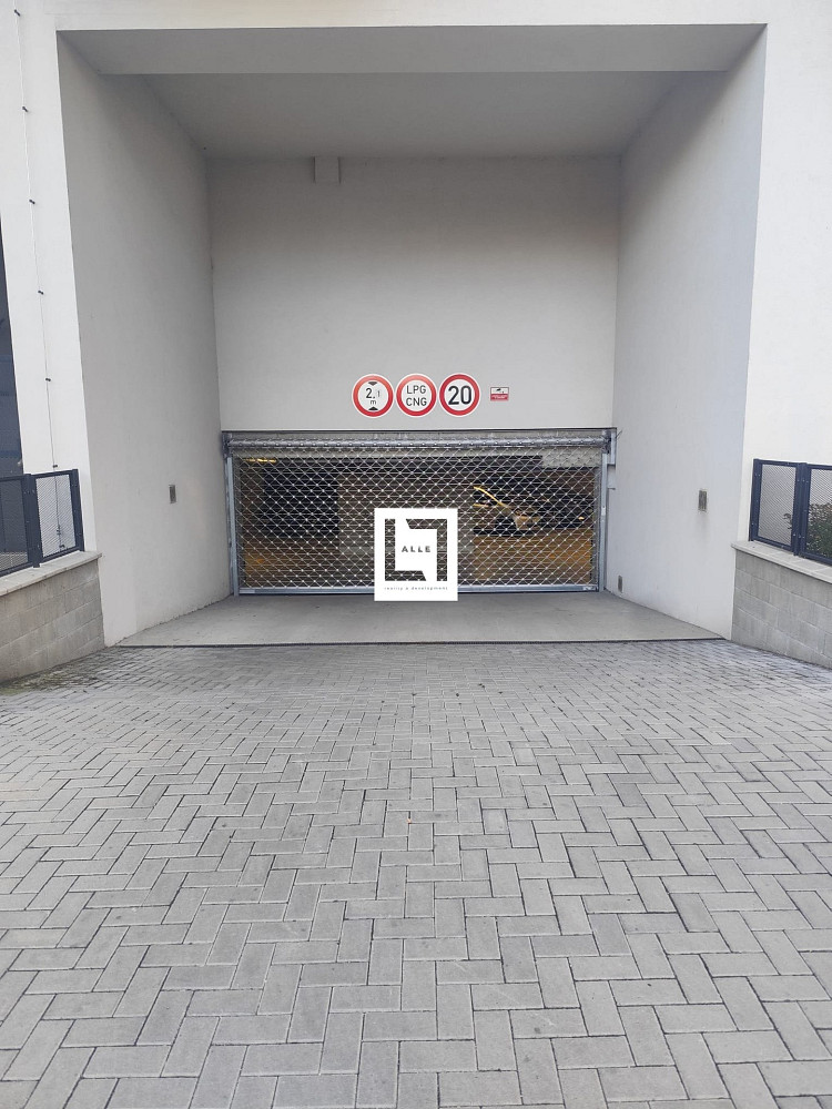 Pronájem garážového stání blízko centra - Ansicht 2