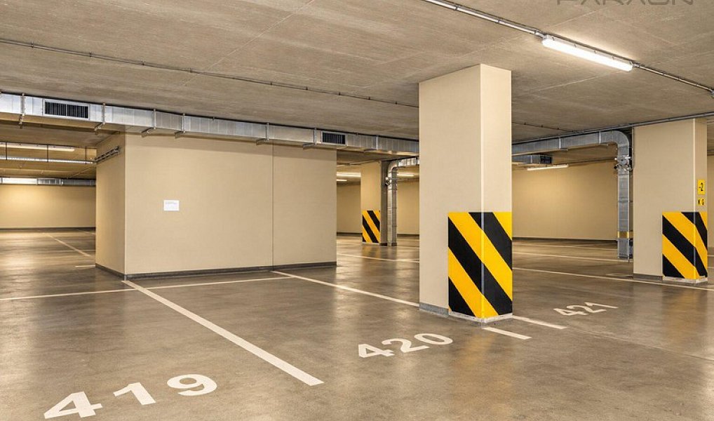 Pronájem bytu 2+kk 89 m², Praha – náhled fotky 13