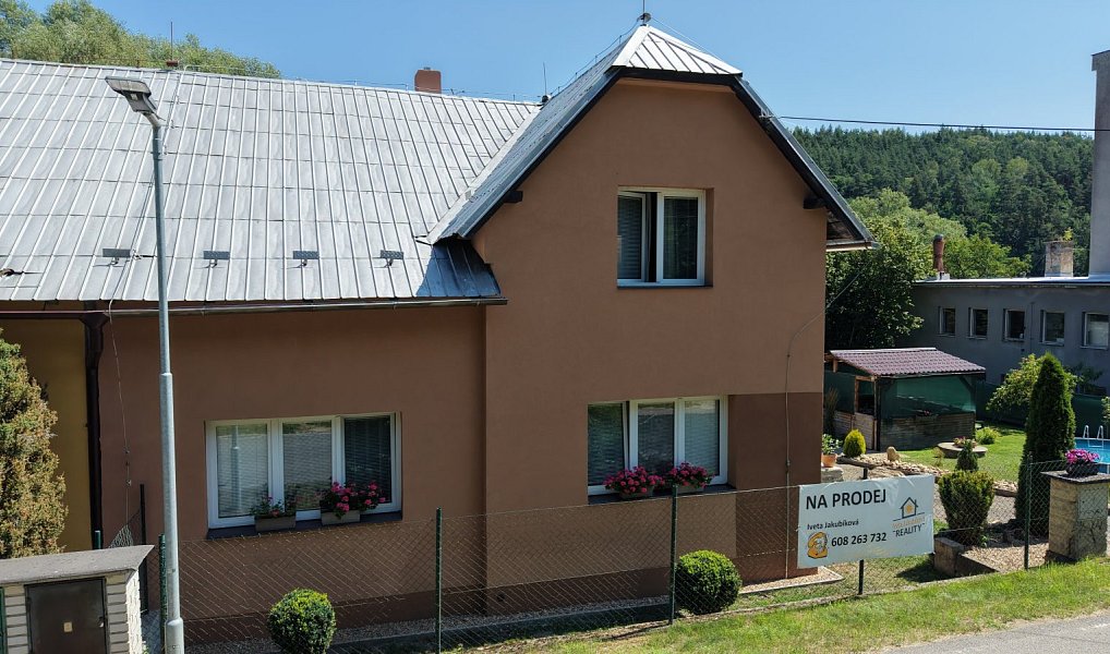 Prodej domu 157 m² s pozemkem 1 345 m², Bělá pod Bezdězem – náhled fotky 38