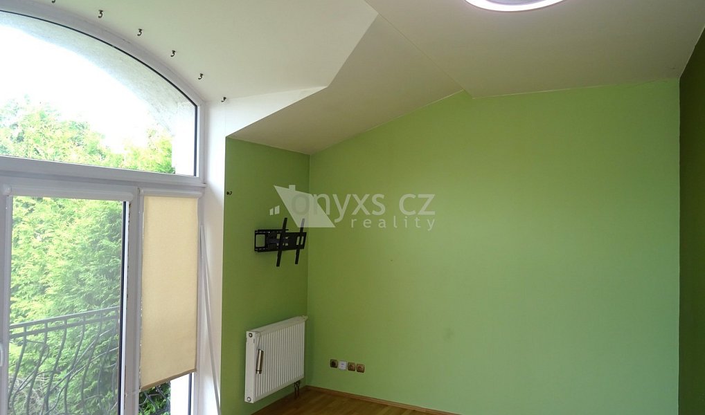 Prodej domu 212 m² s pozemkem 471 m², Jeneč – náhled fotky 16