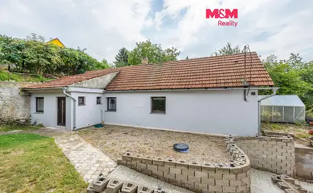 Prodej domu 70 m² s pozemkem 327 m², Zápy, okres Praha-východ