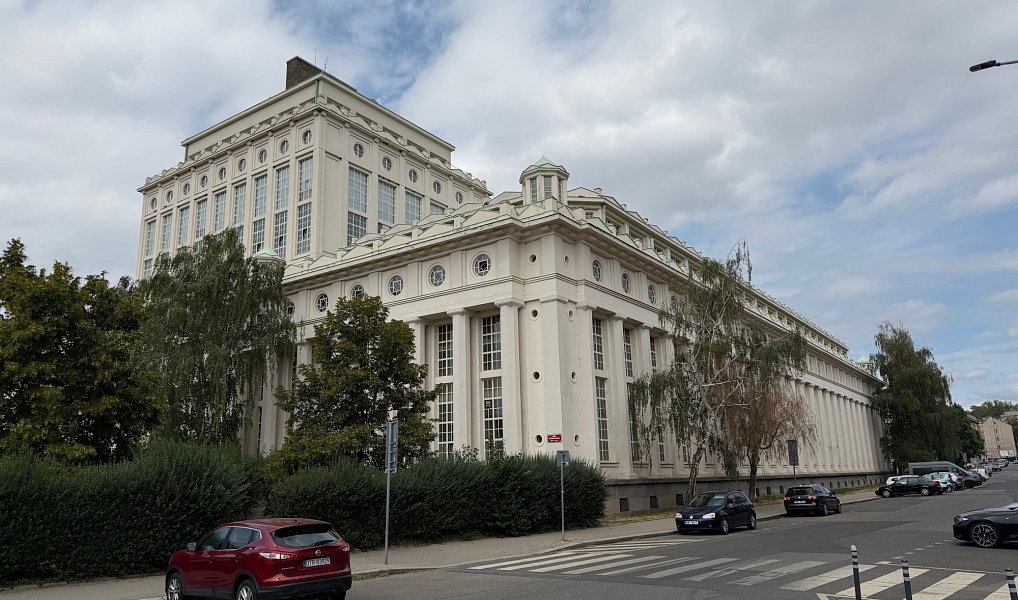Prodej bytu 2+kk 41 m², Praha – náhled fotky 14