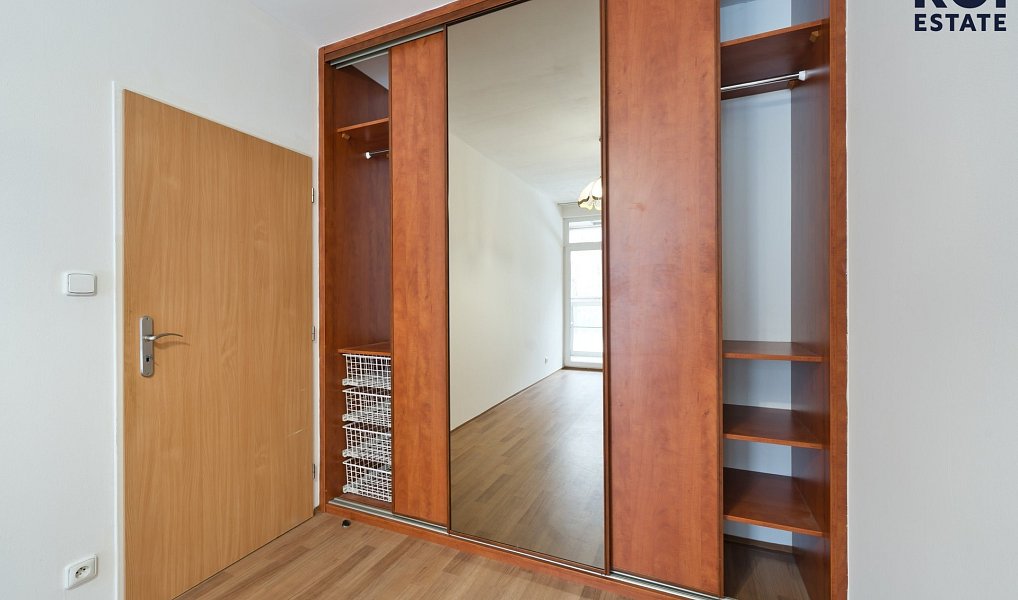 Pronájem bytu 2+kk 51 m², Praha – náhled fotky 14