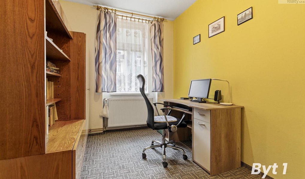 Prodej domu 330 m² s pozemkem 359 m², Duchcov – náhled fotky 8