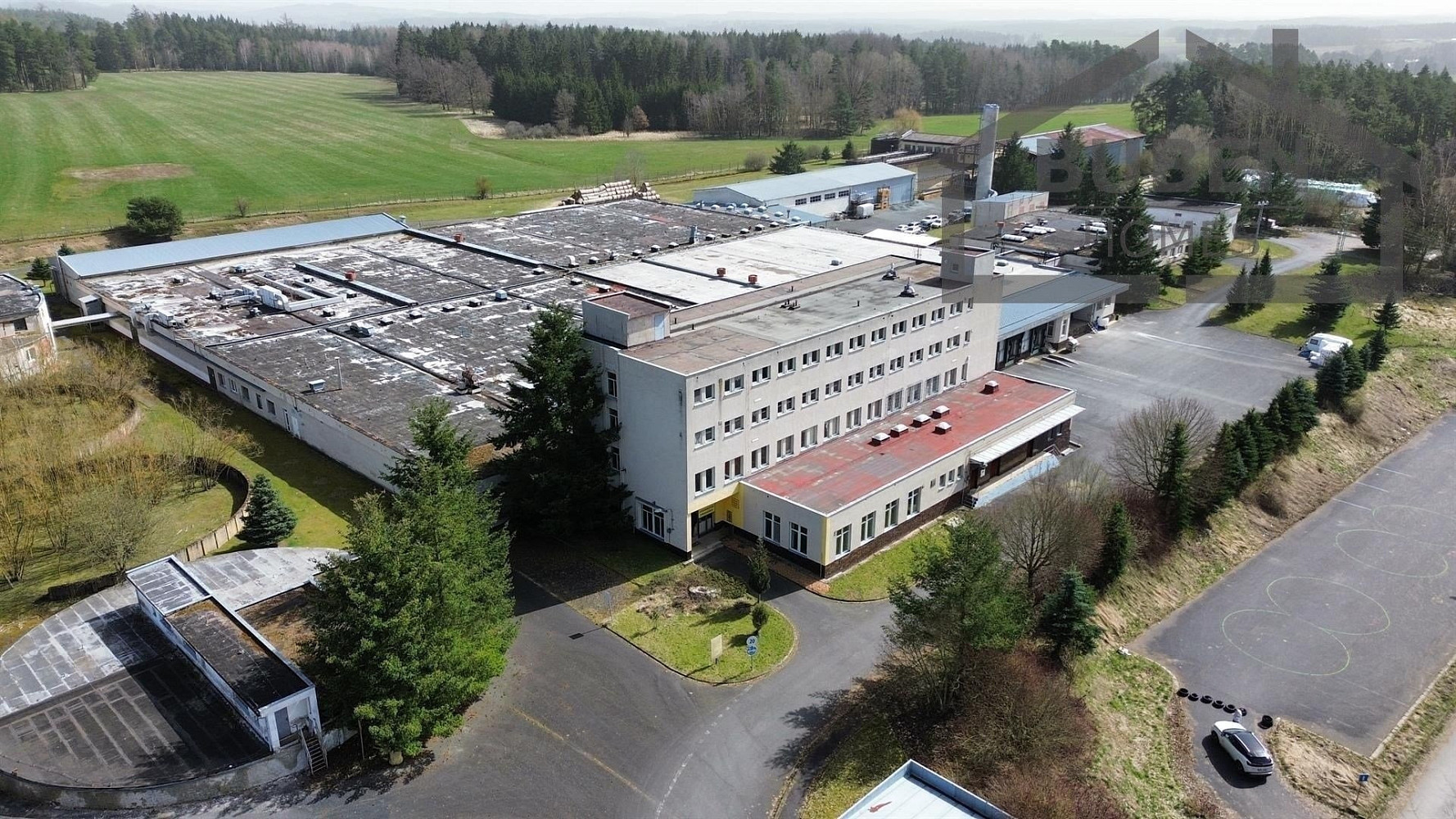 Prodej výrobních prostor 11 180 m² – fotografie 2