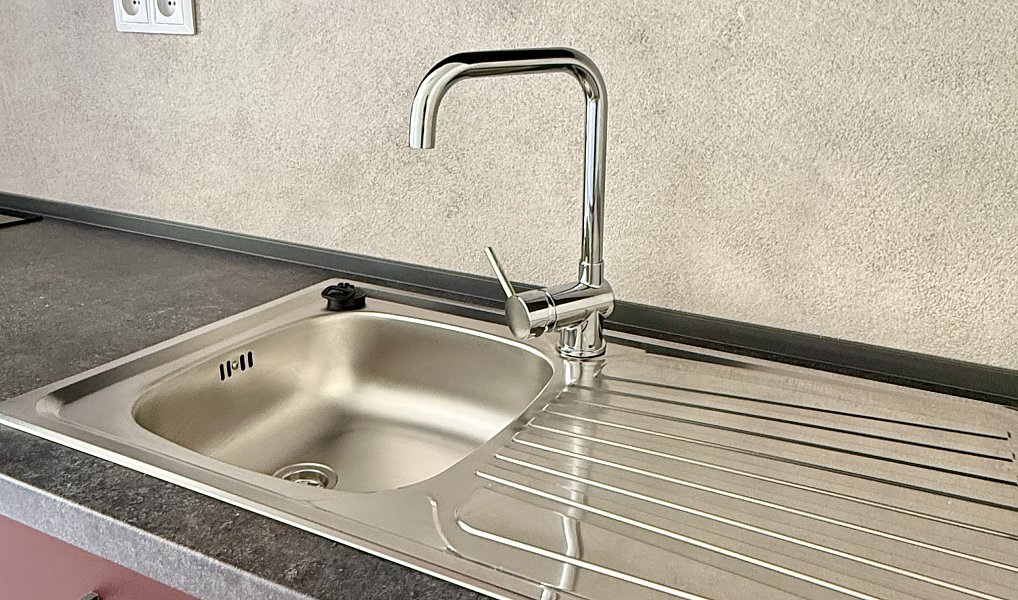 Pronájem bytu 3+kk 70 m², Pardubice – náhled fotky 2