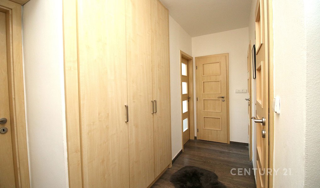 Prodej bytu 3+kk 78 m², Kolín – náhled fotky 17
