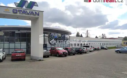 Pronájem skladovacích prostor 750 m², Nádražní, Třeboň - Třeboň II, okres Jindřichův Hradec