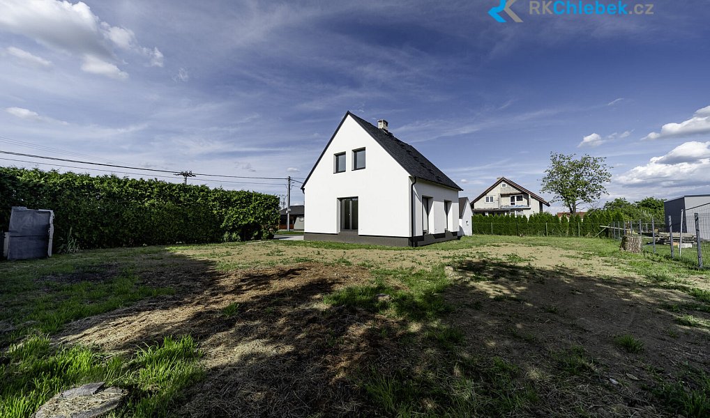 Prodej domu 120 m² s pozemkem 827 m², Horní Domaslavice – náhled fotky 14