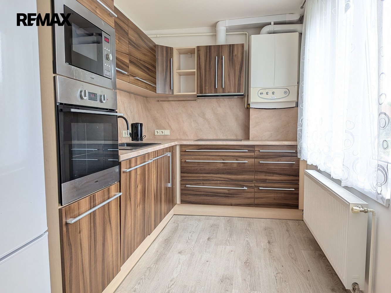 Prodej bytu 3+kk 71 m² — photo 2