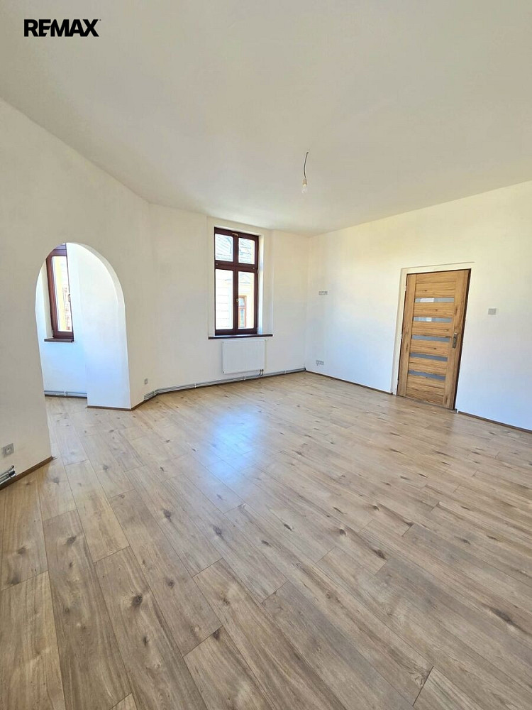 Pronájem bytu 3+kk 80 m² – fotografie 3