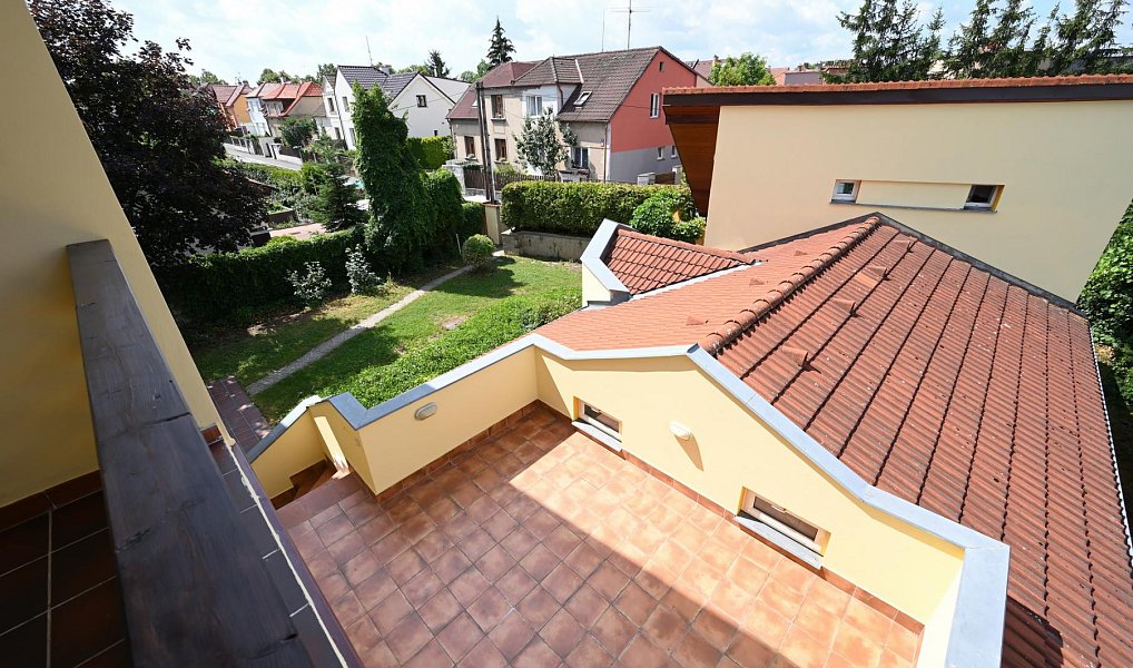 Pronájem kanceláře 454 m², Praha – náhled fotky 24