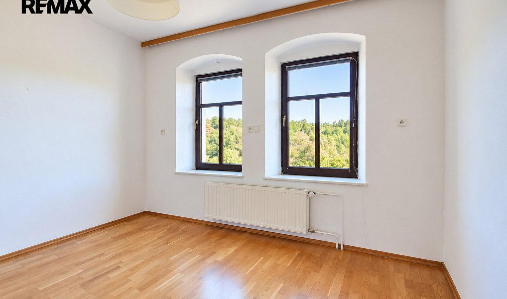Prodej domu 200 m² s pozemkem 910 m², Kájov – náhled fotky 35