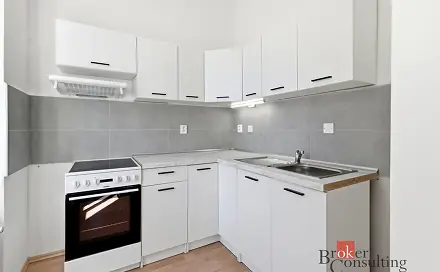 Pronájem bytu 1+kk 42 m², Příkrá, Děčín - Děčín II-Nové Město