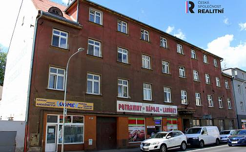 Prodej bytu 3+1 56 m², Závodu míru, Karlovy Vary - Stará Role